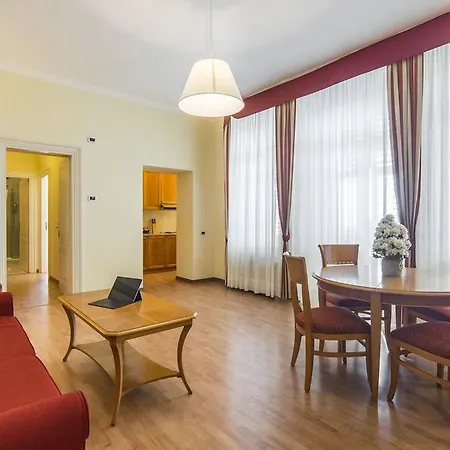Ξενοδοχείο Bianchi 4*
